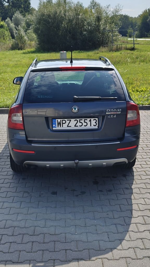 Skoda octavia scaut 4x4 1.8 TSI