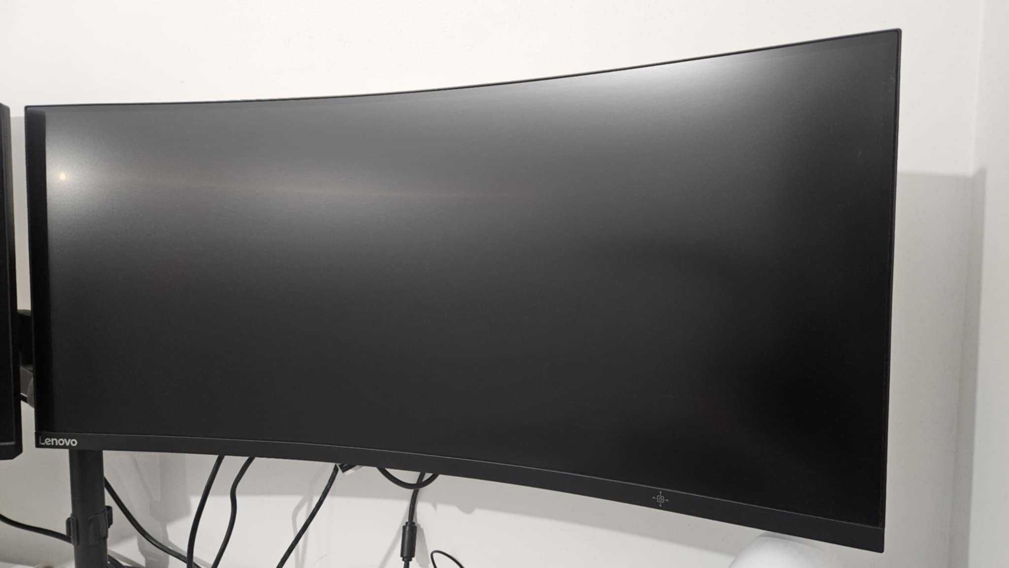 Uszkodzony Monitor Lenovo G34w-10, VA 144Hz, 34 cale, Zakrzywiony