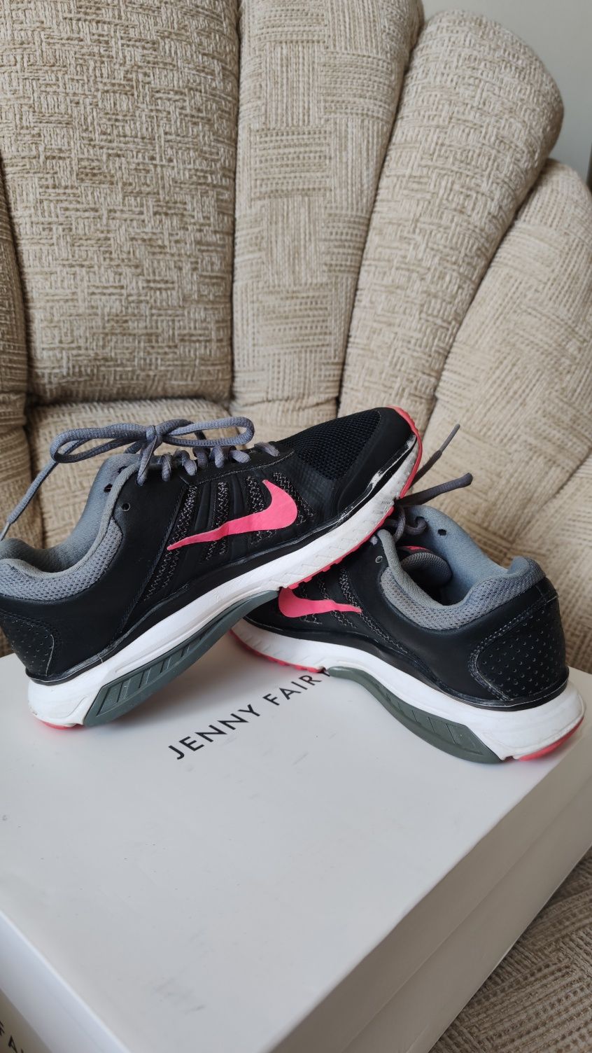 Buty Nike r 36 damskie