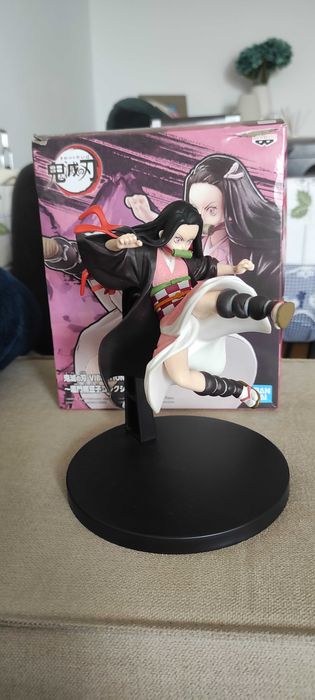 Figuras  de Anime originais  na caixa preços vários