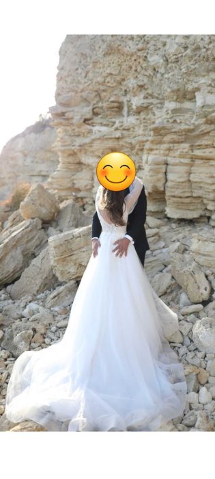 Suknia ślubna - księżniczka z trenem