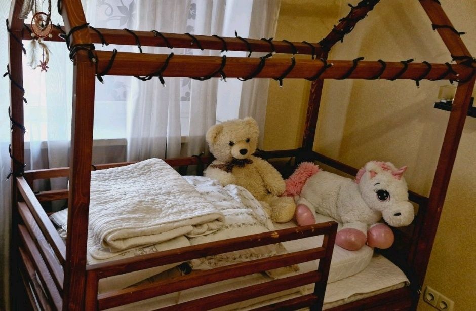 Кроватка дитяча натуральне дерево