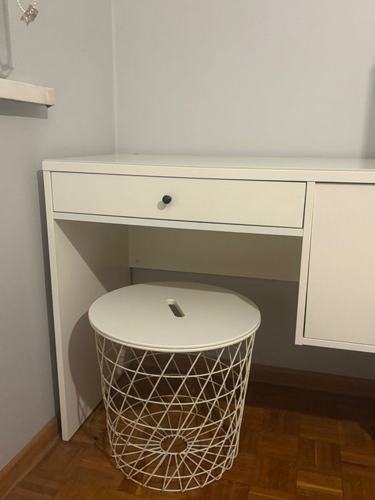 Biurko, toaletka Ikea