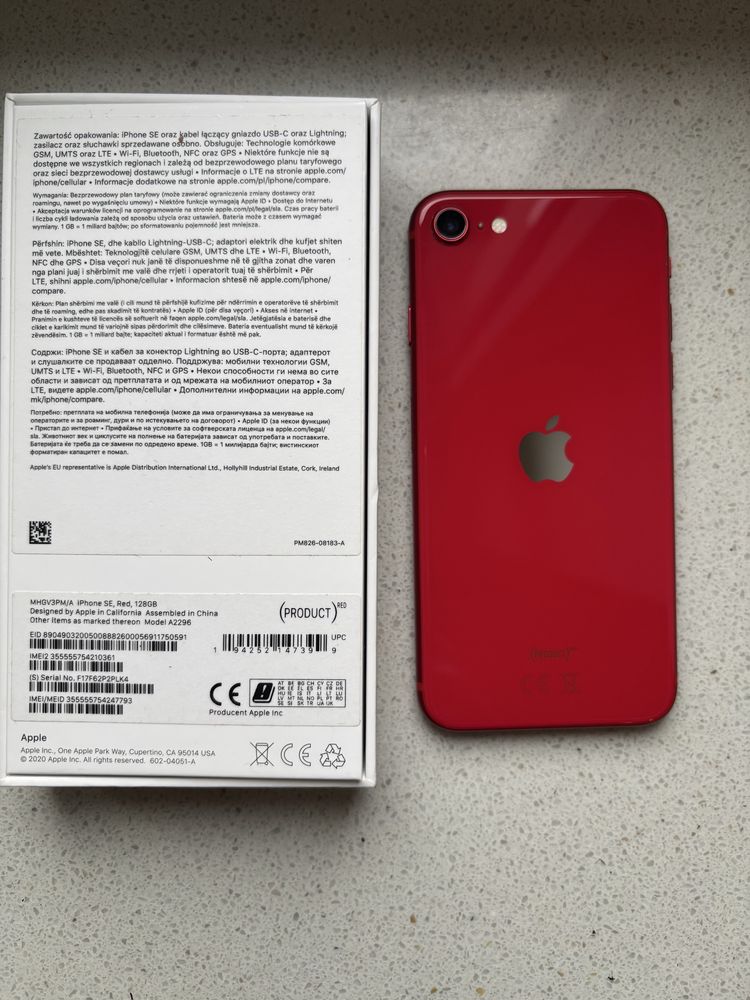 Iphone SE rok 2020 pamięć 128GB