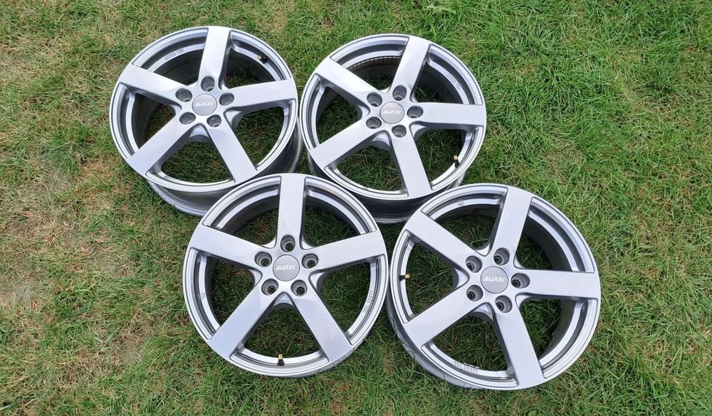 Felgi Aluminiowe 17 Subaru Outback V Levorg 5x114.3 ET 55 Alutec Alaska