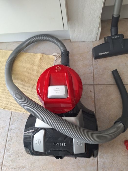 Aspirador Hoover Breeze para peças!  - falta peça N