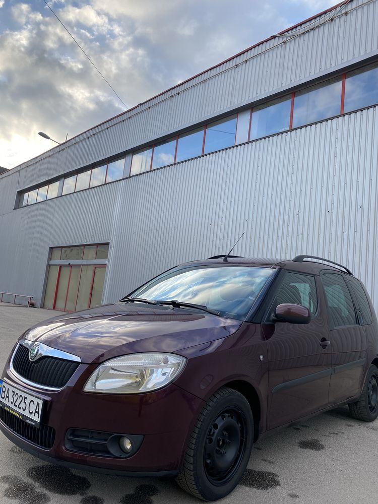 Продам Skoda Roomster