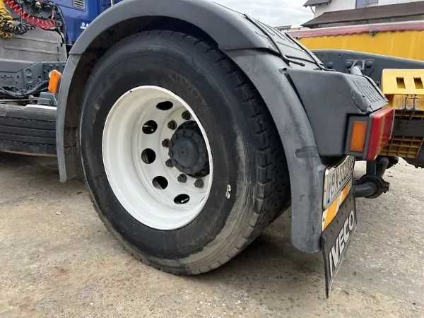 Iveco Stralis 2008 Сідловий тягач