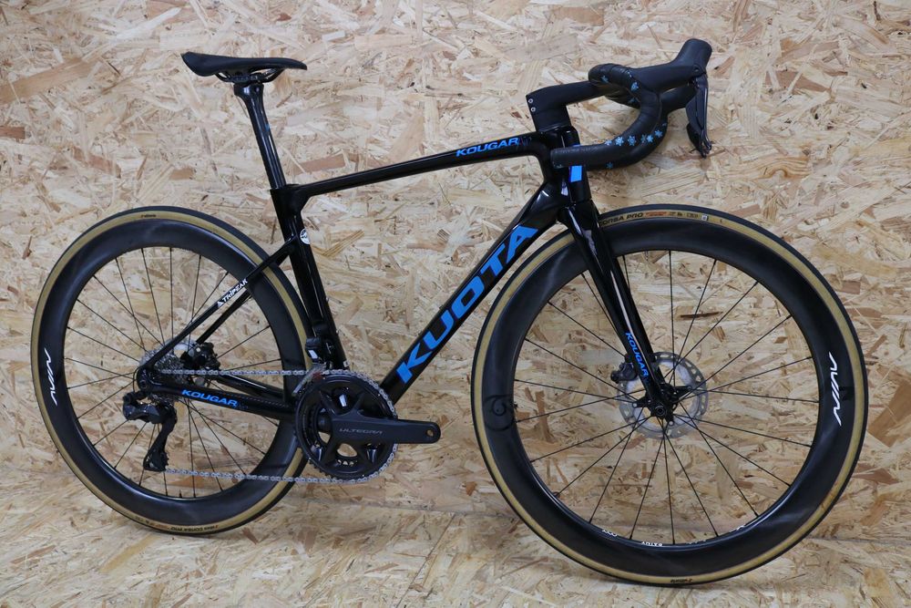 Bicicleta carbono Kuota Kougar Air - Grupo e Rodas novas - Di2 12