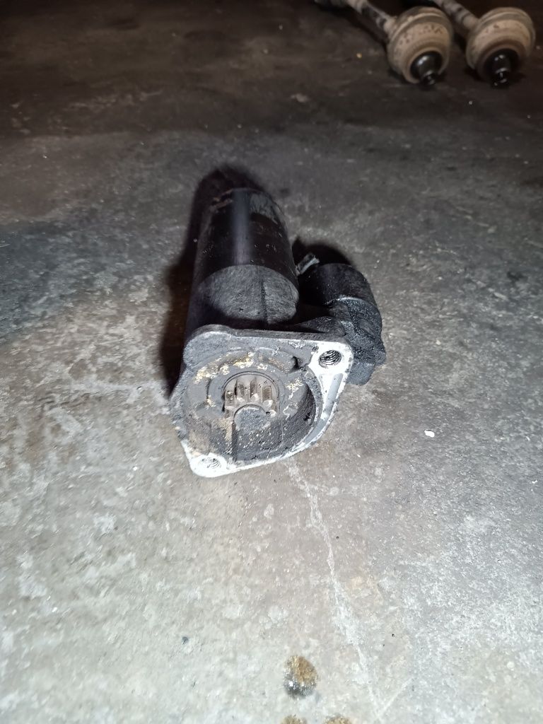 Rozrusznik VW passat B5 1.9tdi 6biegow manual