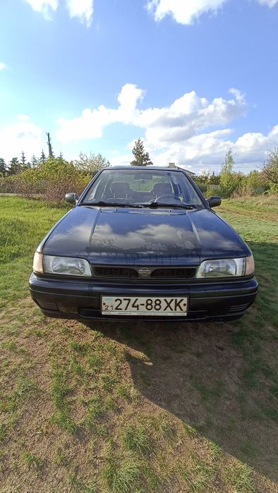 Ниссан Санни н 14 1992 года 1.6