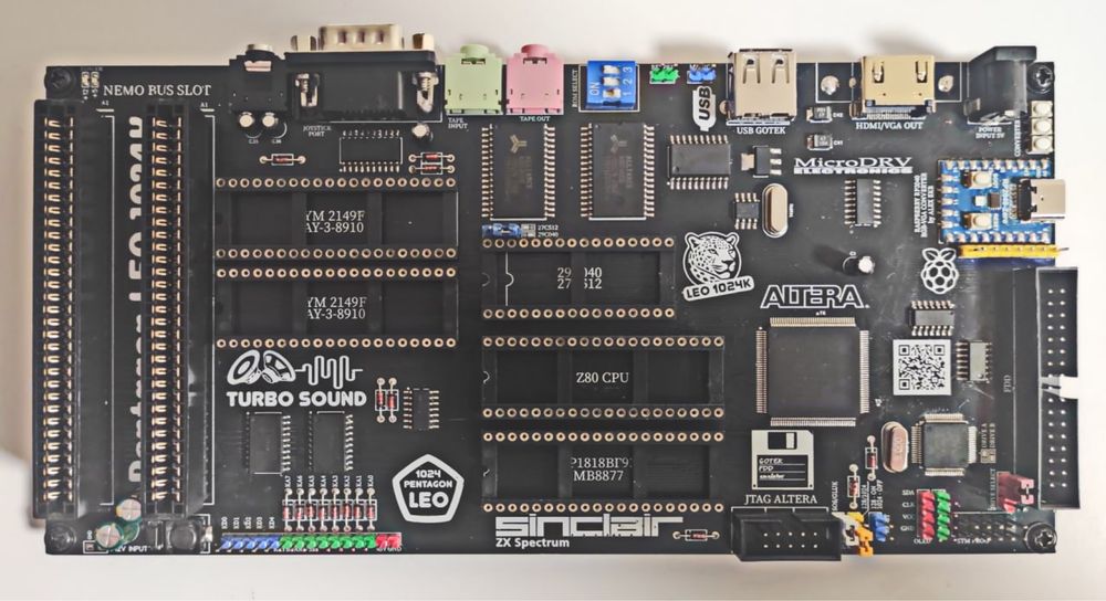 Компьютер ZX Spectrum Читайте описание