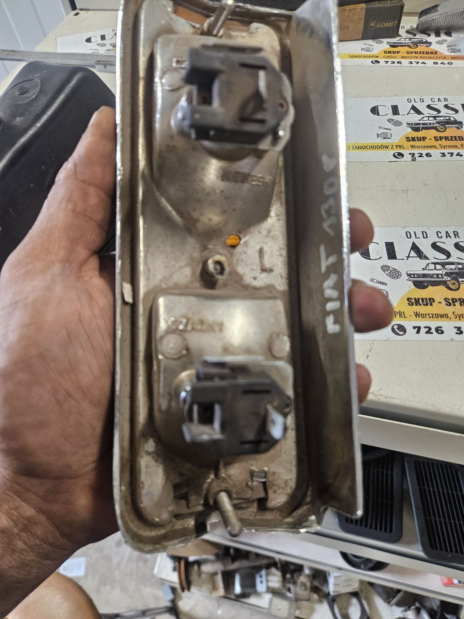 Kierunkowskaz pozycjokierunek  Kierunkowskaz  fiat 125p klasyk
