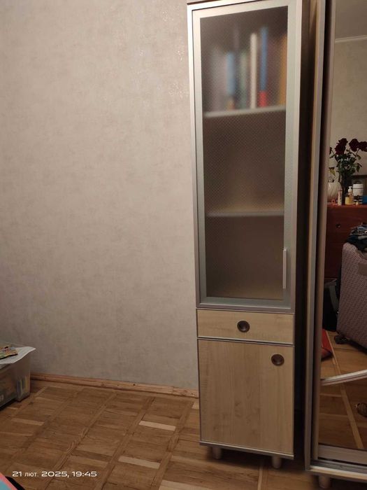 Шафа пенал офісний 190х40х47см  б/у