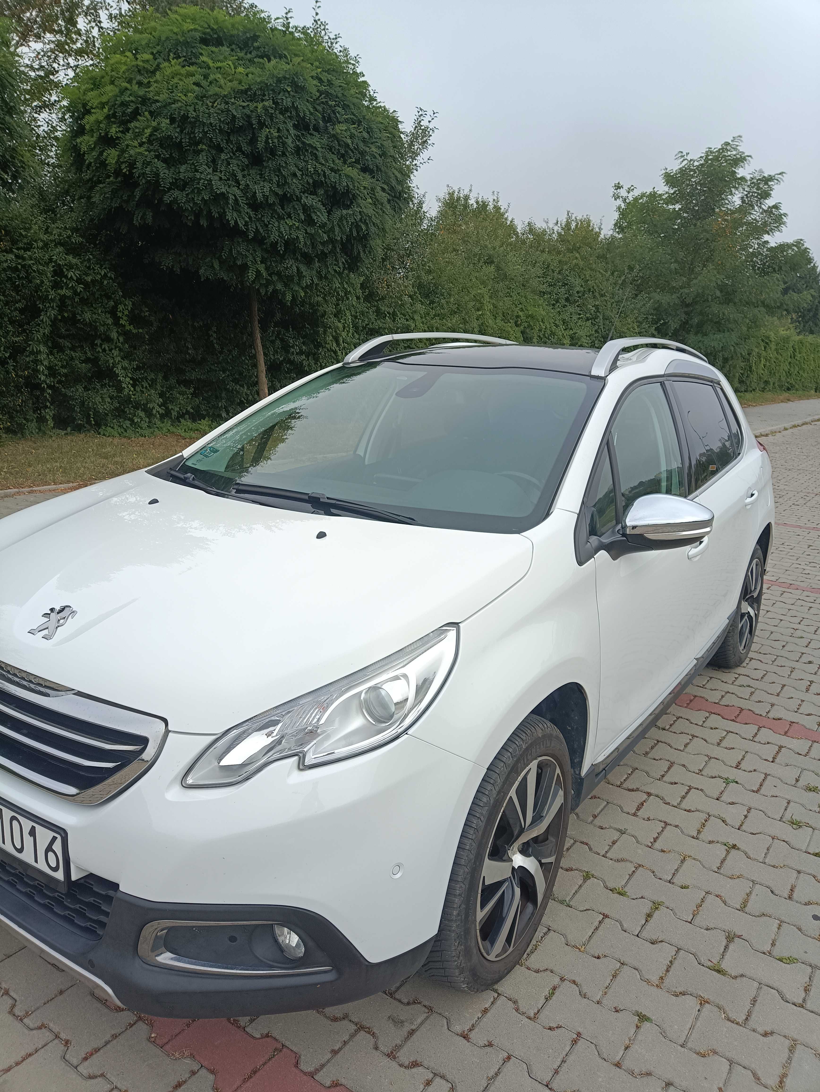 Peugeot 2008 1.2 puretech 110 KM