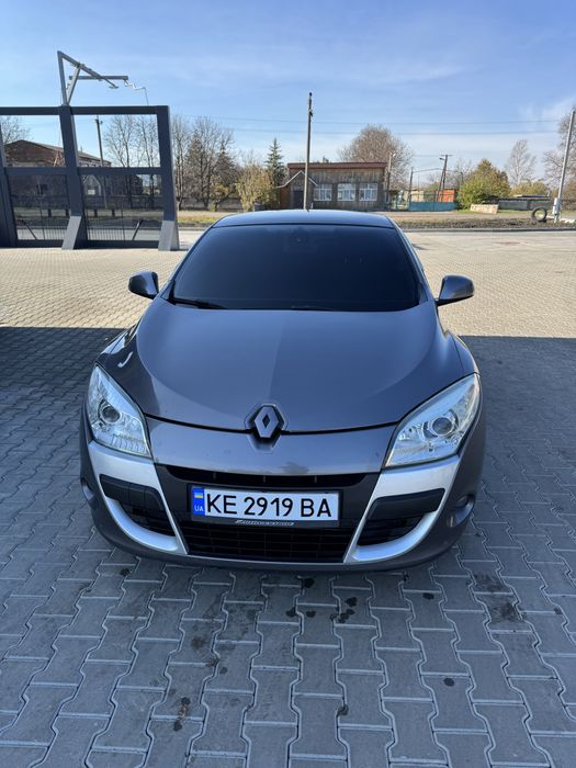 Рено Меган 3.Дизель.Автомат.
