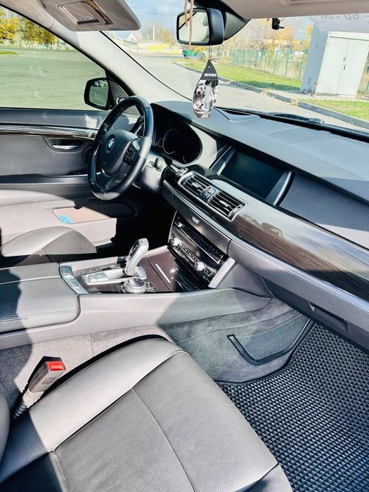 Продам БМВ 5GT 2014 2.0 d