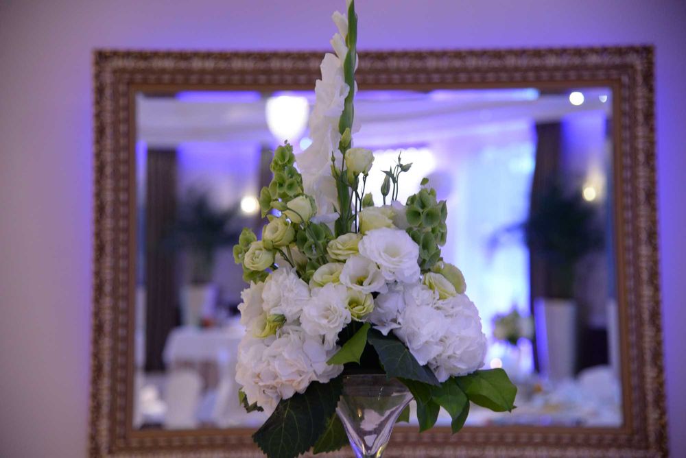 Avilla -  Sala Weselna Komunia Chrzest Konsolacje Warszawa Bemowo