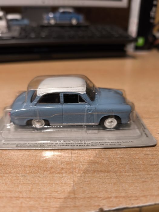 Syrena 102 Deagostini 1:43