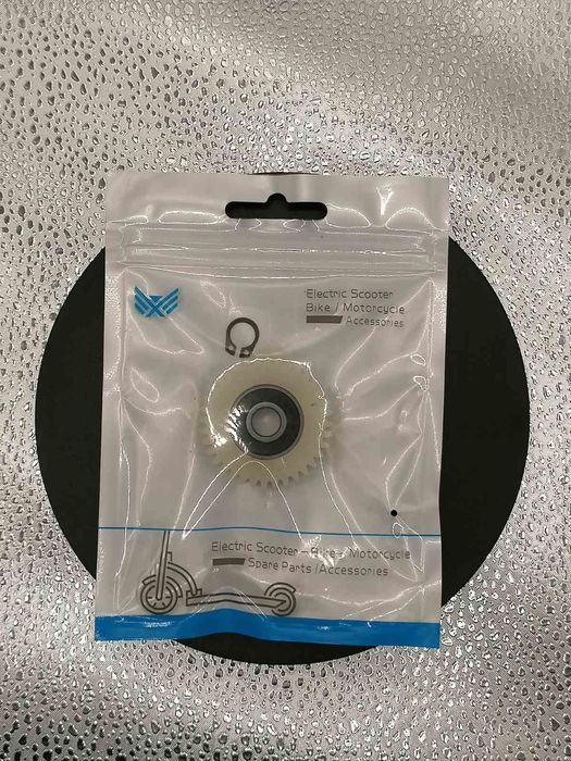 Koło zębate z łożyskiem 36 zębów do rowerów elektrycznych i hulajnóg.