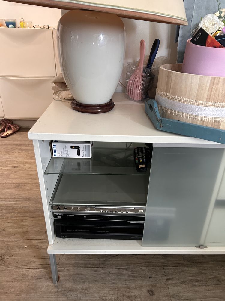 Movel Ikea - portas vidro