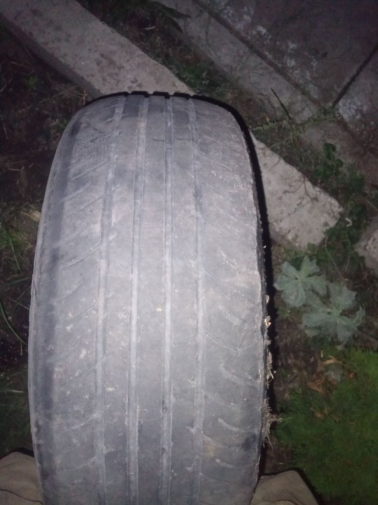 Гума кумхо 215/60 R16