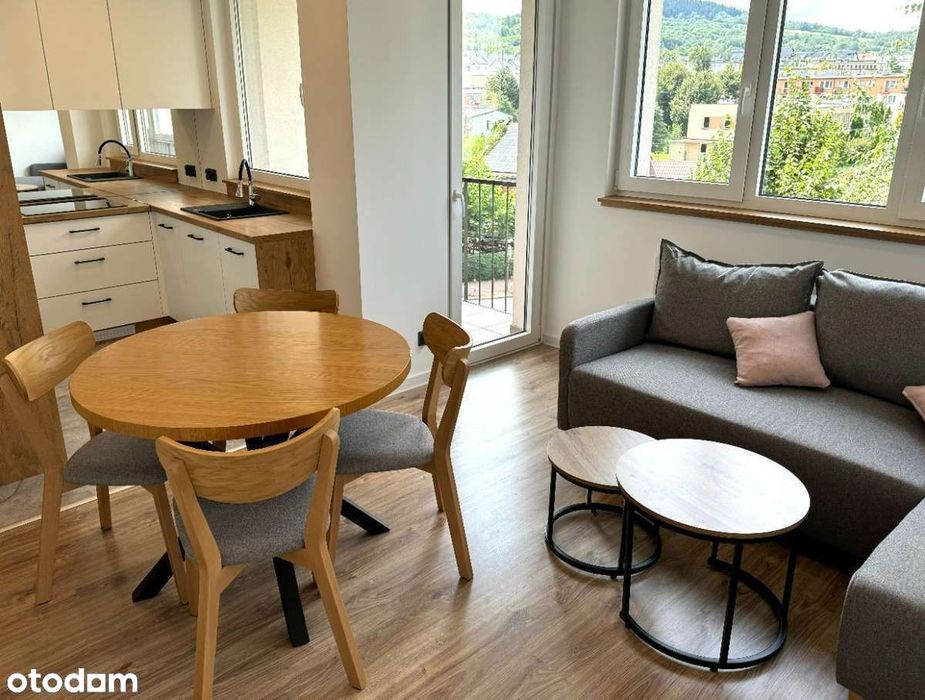 Mieszkanie na wynajem przy ulicy Niepodległości