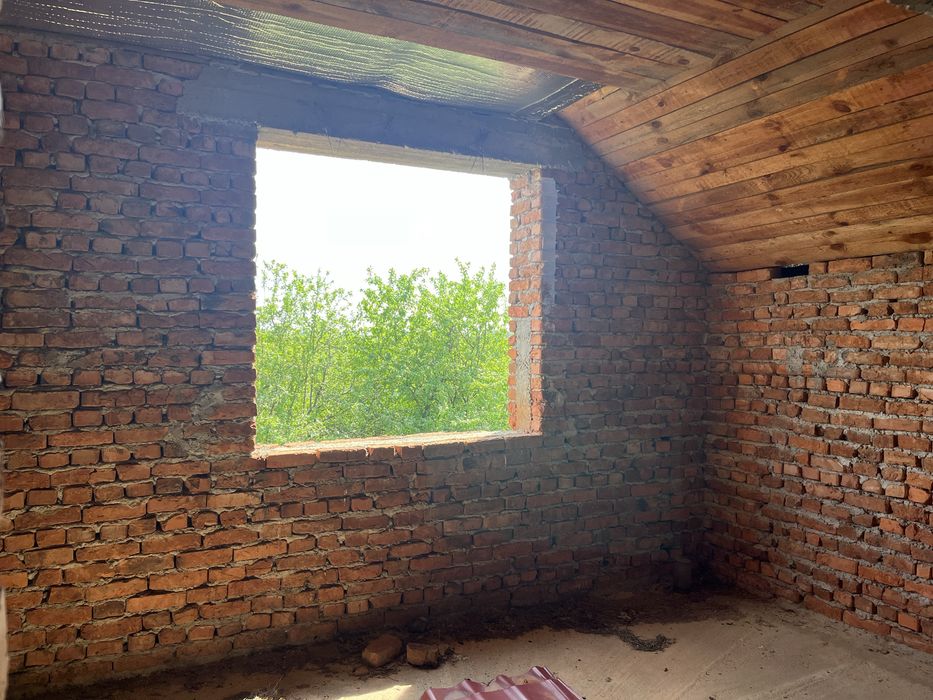 Недобудова 235 м2 приват ділянка 12 сот Берегово винзавод «Чізай»