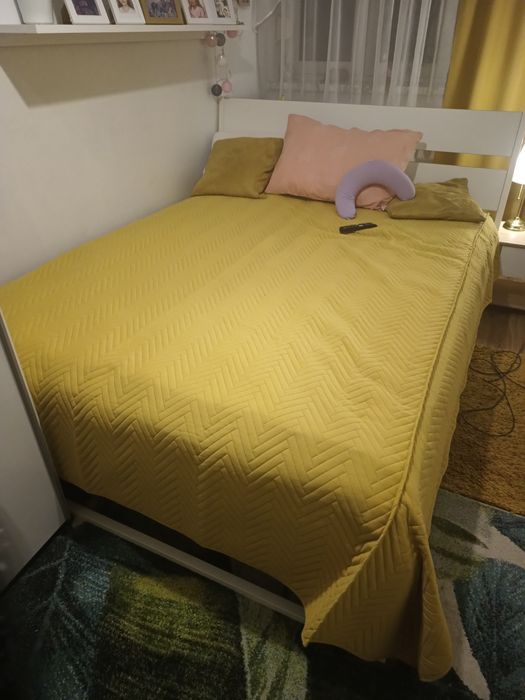 Pilnie sprzedam!!! Łóżko Ikea z materacem 160x200 cm