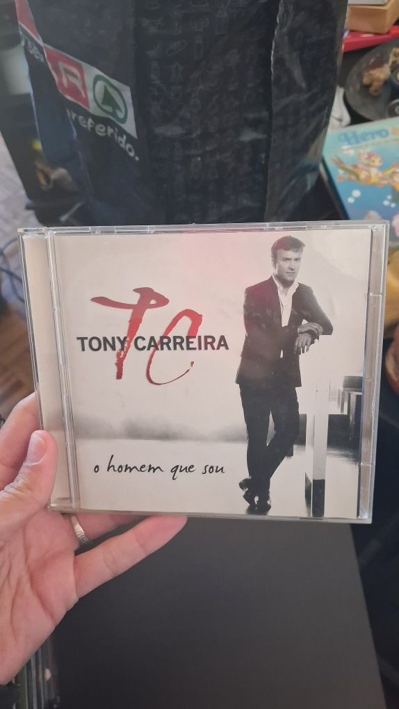 Vendo cd e cassete de música