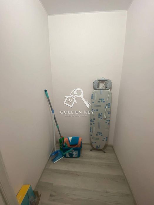 Оренда трикімнатної квартири по вулиці Петра Калнишевського!