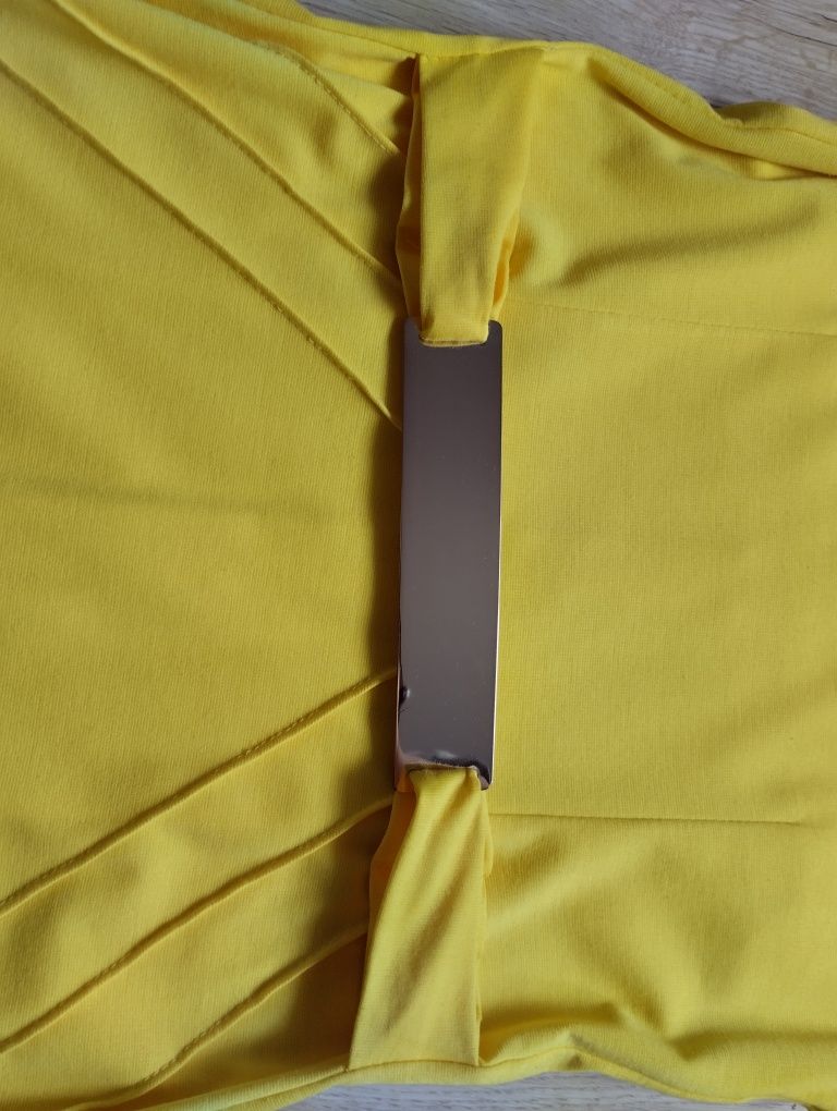 Piękna ołówkowa sukienka żółta M 38 (metka 40 L)