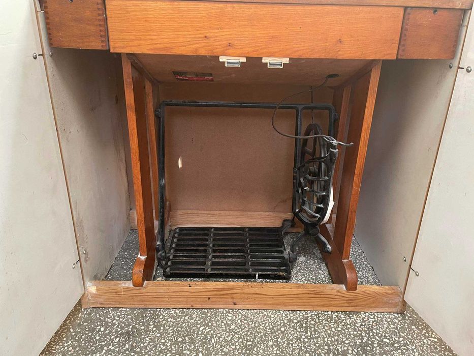 Maszyna do szycia ŁUCZNIK