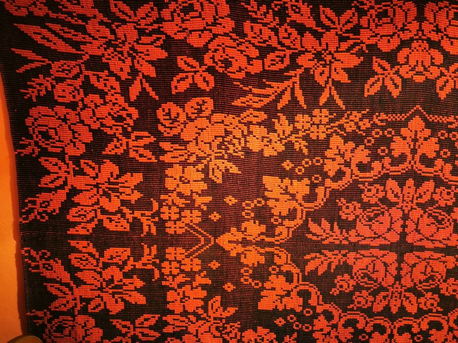 Narzuta, kapa, dywan wybierany 210x130 cm, czarny różowy. Rękodzieło