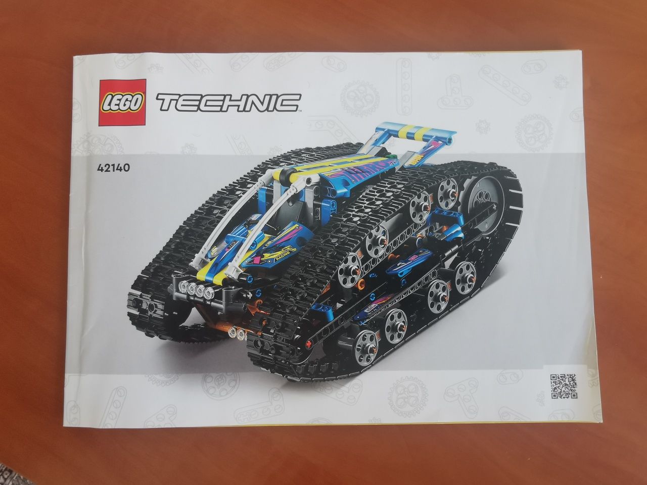 Lego 42140 App controlled transformation vehicle