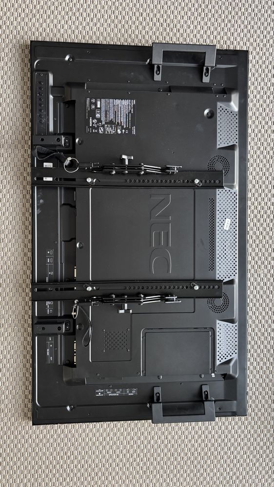 Monitor 46 cali NEC MultiSync X461S