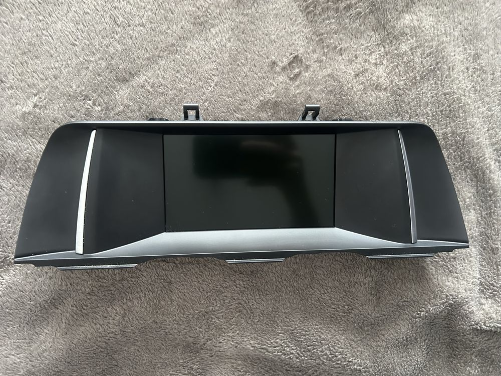 Wyświetlacz BMW 5 F10/F11 - NBT SYSTEM