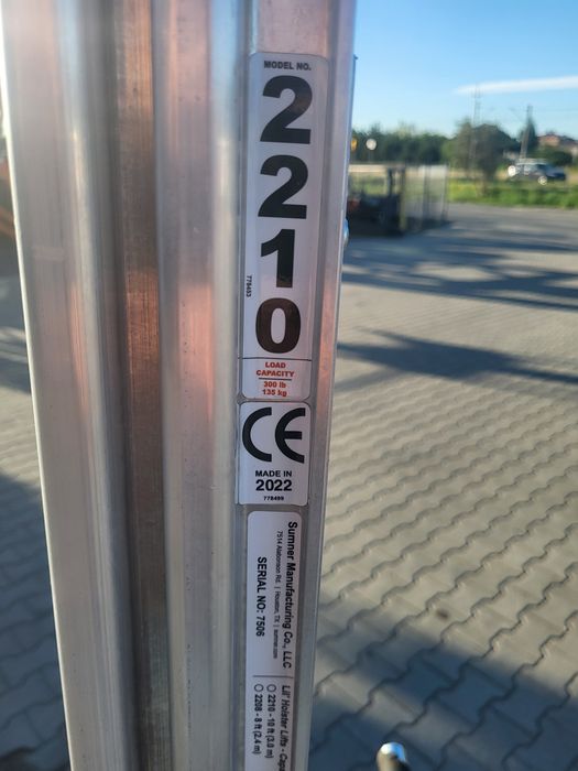 Podnośnik monterski , winda towarowa Sumner LIFT 2210