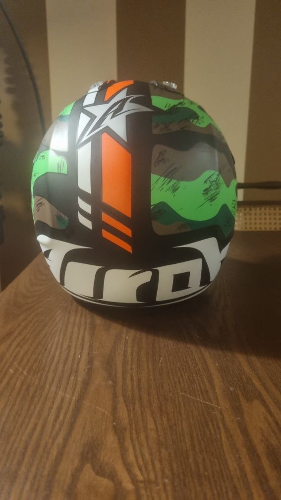 Capacete motocross Airoh
