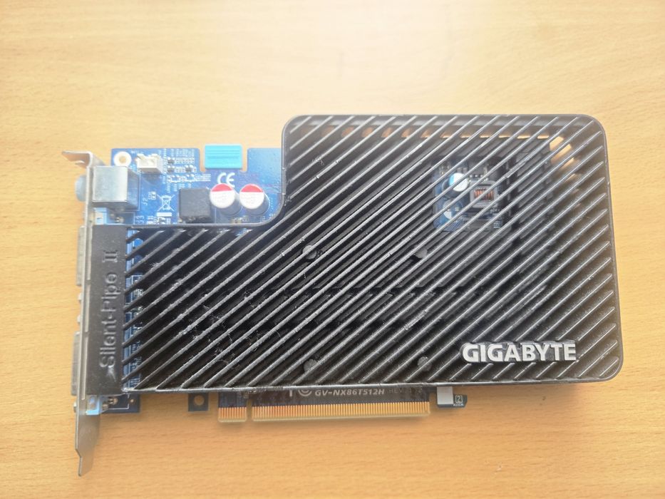 Karta graficzna Gigabyte GeForce 8600GT Silent-Pipe II 512MB