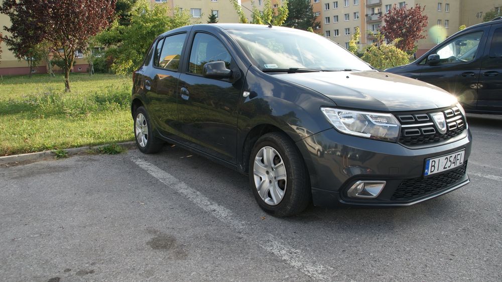 Dacia Sandero 1.0tce LPG , bogata wersja, czujniki parkowania