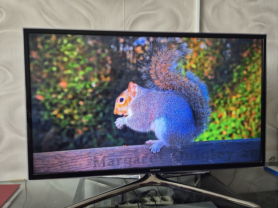 Телевізор Samsung LED 32