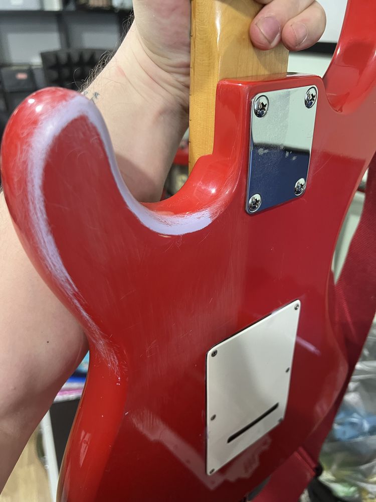 Вінтажний Epiphone Strat