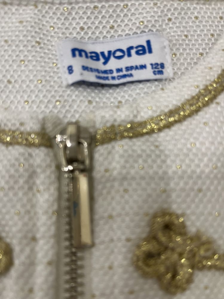 Продам пиджак Mayoral 128 для девочки