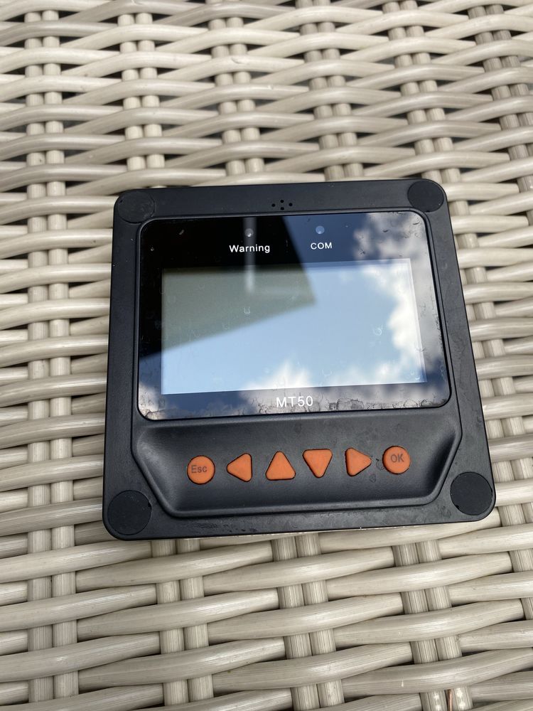 Regulator MPPT EPEVER Tracer 3210AN 30A + monitor MT50 kamper solar