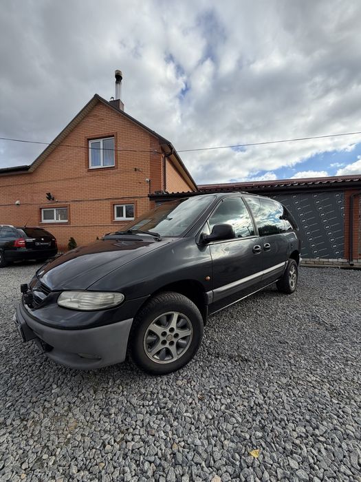 Chrysler Voyager тимчасова реєстрація