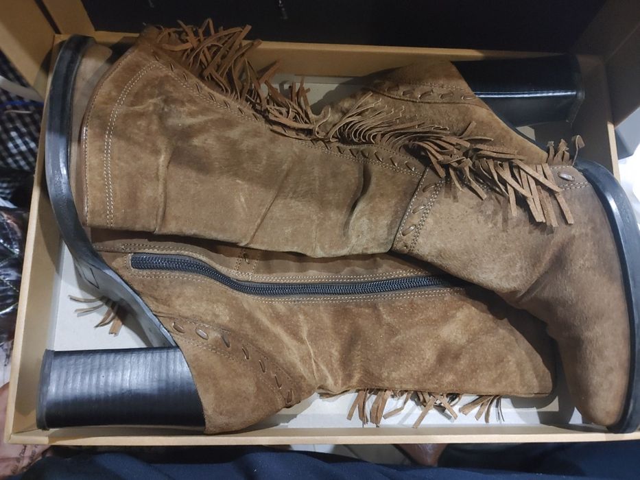 Сапоги чоботи черевики  замшевые р 39-40 ковбойки