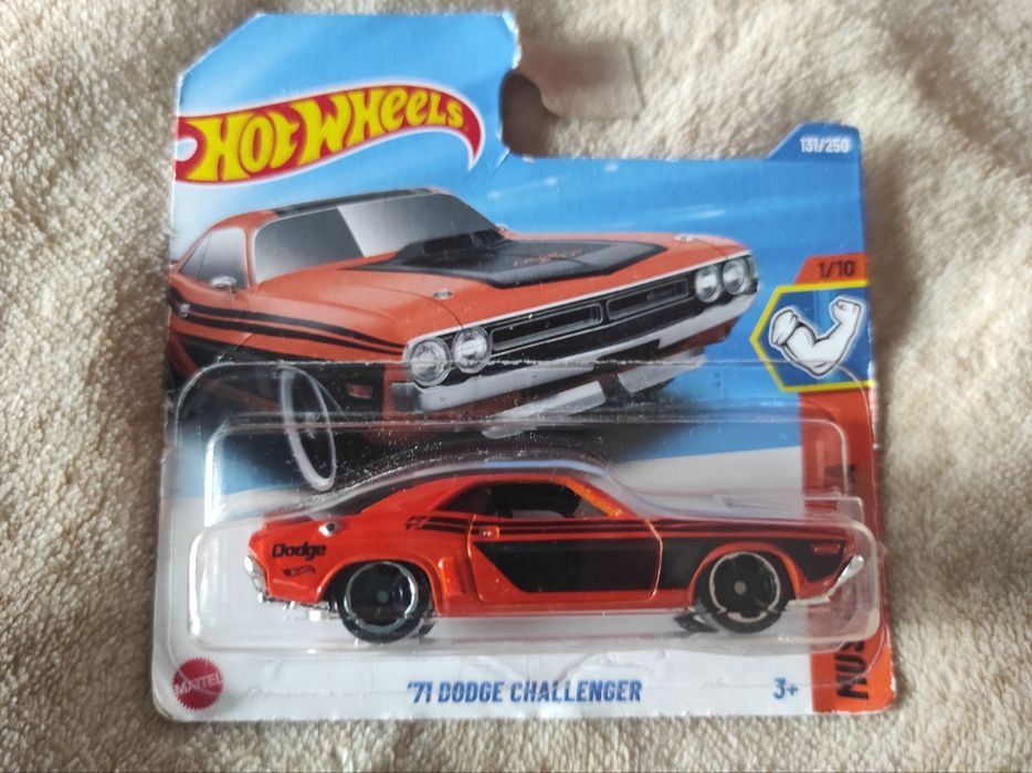 Hot Wheels Dodge Challenger '71
