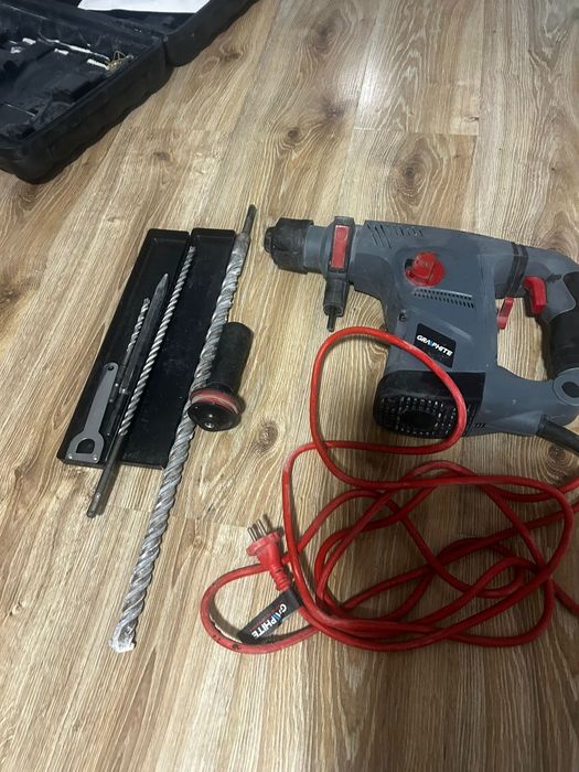 Młotowiertarka Graphite zestaw z walizką