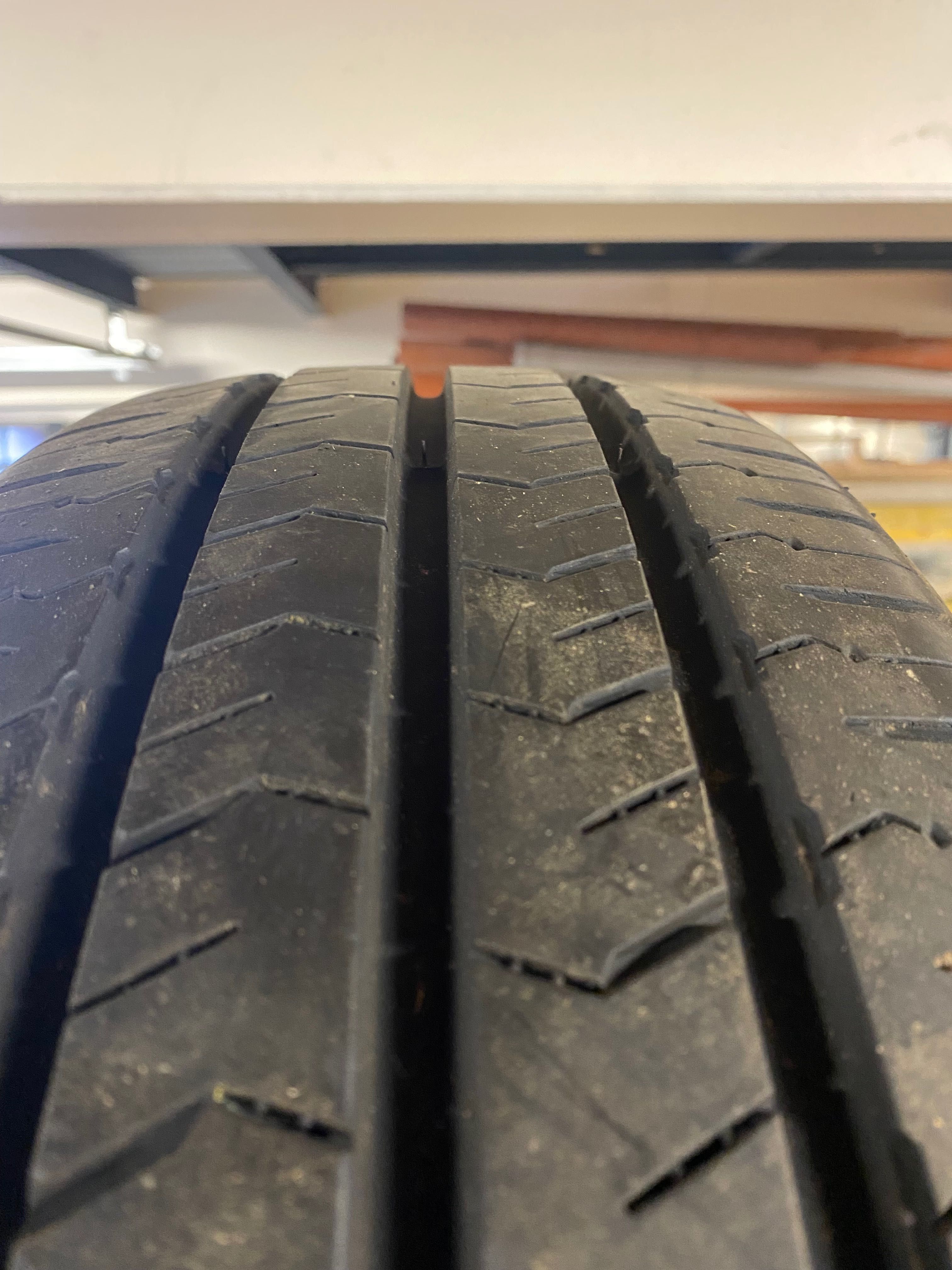 Pneus para utilitários 215/75/16 C  Nexen